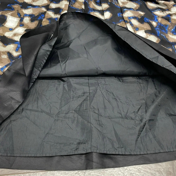 Dana Buchman 100% Silk Skirt Lined Pleated A-Line 12 - Picture 10 of 12